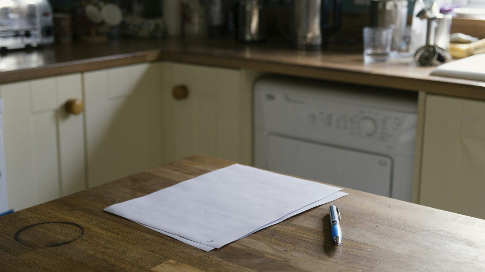 4 Questions to Ask a Provider Before You Sign Again